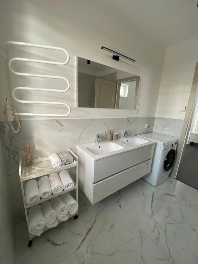 贾尔Twin House公寓 外观 照片